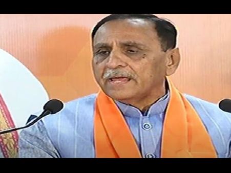 CM રૂપાણીની જાહેરાત: ગુજરાતમાં રિલીઝ નહીં થાય 'પદ્માવતી'