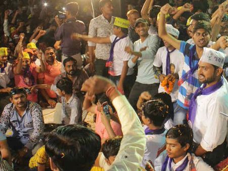 Video: BJPના ચૂંટણી પ્રચારમાં પાસ કાર્યકર્તાઓએ પાડી ખલેલ