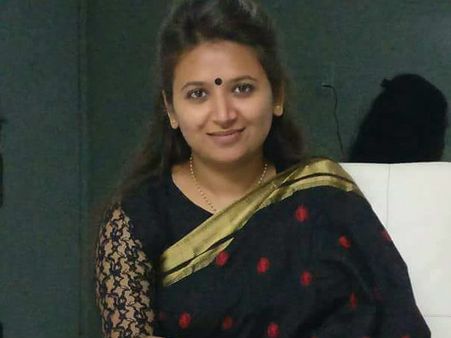 રેશ્માએ હાર્દિકને પૂછ્યું, જનહિત આંદોલન કે ટિકિટની દાવેદારી?