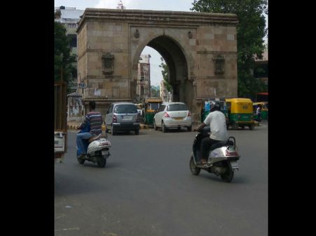 આજે બને તો ઘરે જ રહેજો, દિલ્હી પછી અમદાવાદનો વારો