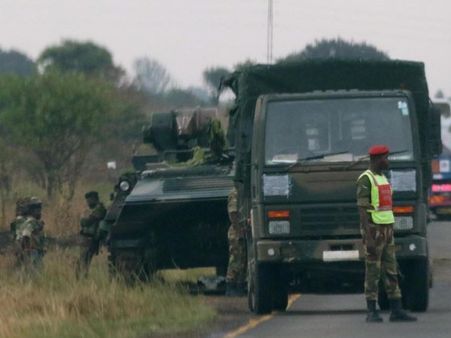 ઝિમ્બાબ્વેમાં તખ્તાપલટની પૂરી તૈયારી, રાષ્ટ્રપતિ અને તેમની પત્નીની ધરપકડ