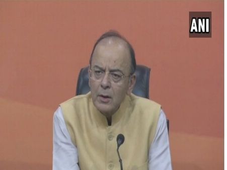 જેટલીનો કોંગ્રેસ પર પલટવાર નોટબંધી નહીં 2G છે લૂંટ