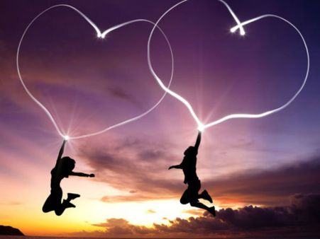 પહેલી નજરનો પ્રેમ શું વ્યક્તિને સાચે થાય છે કે માત્ર કલ્પના?