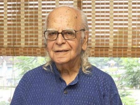 રીમા લાગુ, સી. નારાયણ રેડ્ડી અને યશ પાલ 