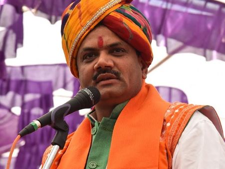 જાણો તમારા ઉમેદવારને: ભાવનગર દક્ષિણથી ભાજપના જીતુભાઈ વાઘાણી