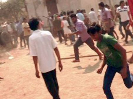 મહેસાણા: મતદાન મથક પાસે 2 જૂથ વચ્ચે અથડામણ,10 ઘાયલ