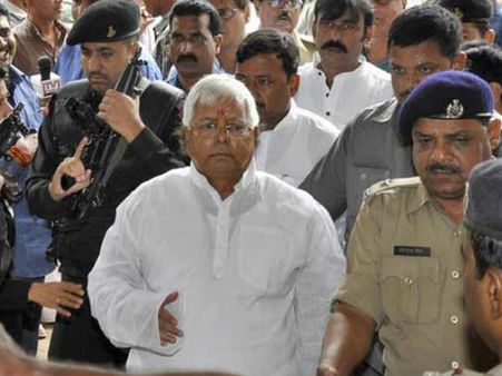 ચારા કૌભાંડમાં લાલુ પ્રસાદ યાદવ દોષી, 3 જાન્યુઆરીએ મળશે સજા