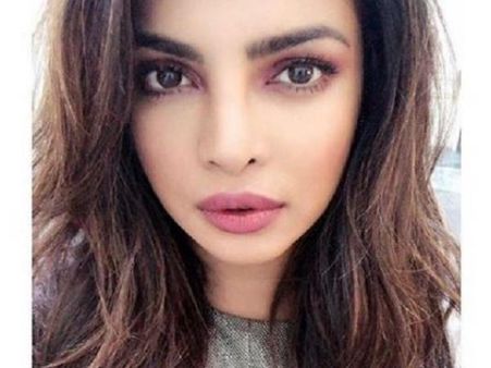 પ્રિયંકા ચોપરા બની ડોક્ટર, વીડિયો બનાવી માન્યો આભાર