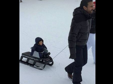 વેકેશન પર છે છોટે નવાબ વેકેશન પર છે છોટે નવાબ