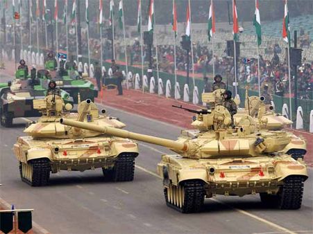 ભવ્ય પરેડનું આયોજન