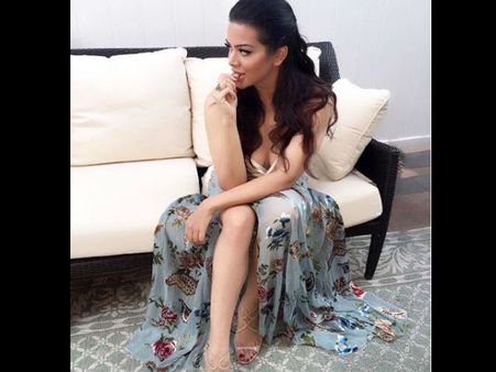 ન્યૂયોર્કમાં રહે છે ત્રિશલા