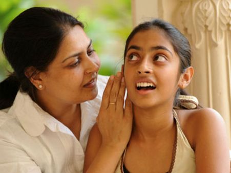 વર્ષે 20 લાખ પુત્રીઓની ભૃણમાં જ હત્યા વર્ષે 20 લાખ પુત્રીઓની ભૃણમાં જ હત્યા