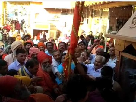 જૂનાગઢમાં ભવનાથ મેળાની થઇ વિધિવત શરૂઆત