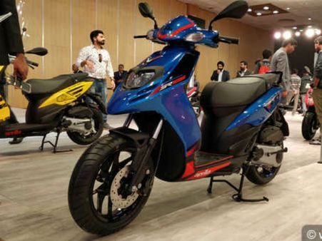 SR125 સ્કુટરમાં વેસ્પા125 એન્જીન