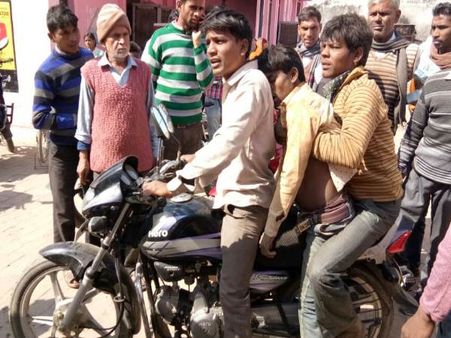 વાહન હોસ્પિટલ તરફથી આપવામાં આવ્યું નહીં વાહન હોસ્પિટલ તરફથી આપવામાં આવ્યું નહીં