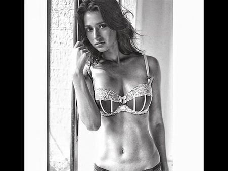 બોલ્ડ અંદાઝ