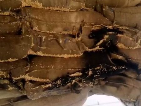 બાવળામાં અનાજ ભરવાના સરકારી ગોડાઉનમાં આગ