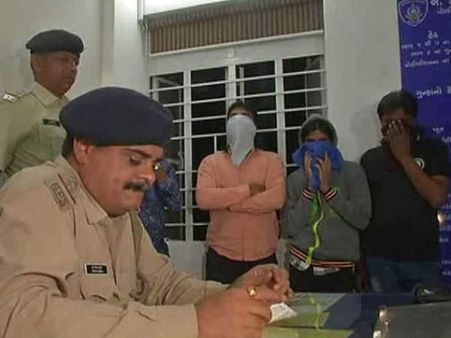 રાજકોટમાં વિરાણી ચોક નજીક ઝડપાયું કૂટણખાનુ