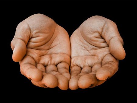 ઉઠતાની સાથે તમારી હથેળીના દર્શન કરો