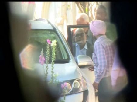 વિક્રમ કોઠારી વિરુદ્ધ સોમવારે જ કેસ નોંધી લેવામાં આવ્યો 