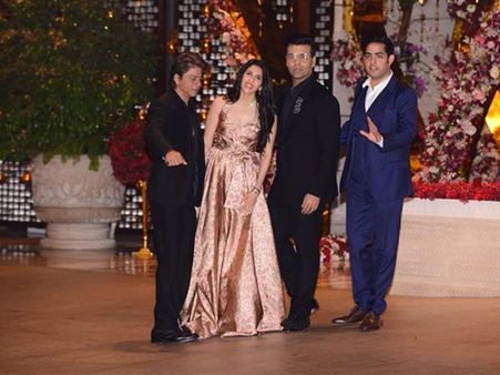 આકાશ અંબાણી ની સગાઇ, પહોંચ્યું આખું બોલિવૂડ