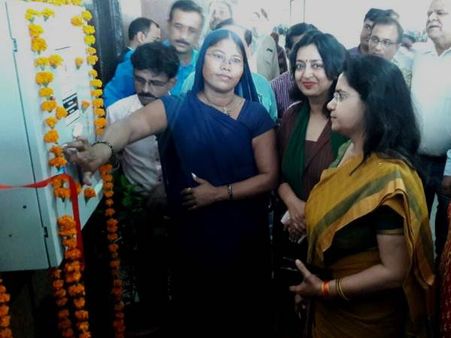 હવે લખનવ સ્ટેશનમાં પાંચ રૂપિયામાં સેનેટરી નેપકીન