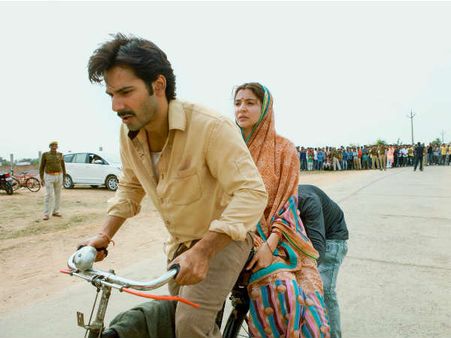 Photos: બે સુપરસ્ટાર અને ફિલ્મના સેટ પર આવો હાલ, ચોંકી જશો