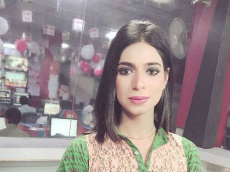 મારવીય મલિક, મળો પાકિસ્તાનની પહેલી ટ્રાન્સજેન્ડર એન્કરથી