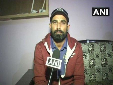 બીજી મહિલાઓ સાથે સંબંધ રાખવાનો આરોપ