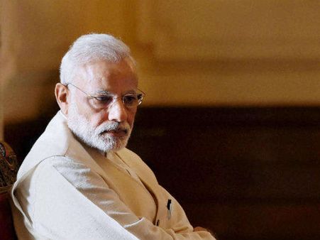 શિવસેના: PM મૌની બાબા છે, જે ખાલી વિદેશમાં ભારત પર બોલે છે