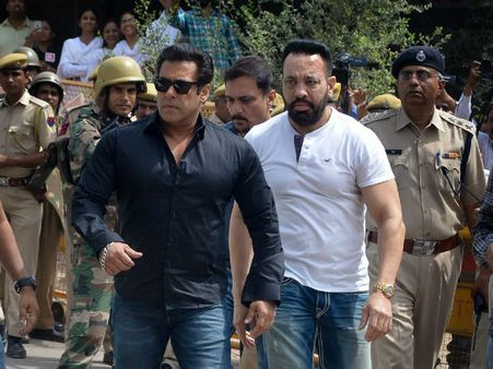 LIVE Blackbuck case: સલમાન ખાનની જામીન અરજી પર કાલે સુનાવણી