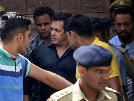 Blackbuck Verdict: સલમાન ખાને કંઈક આ રીતે જેલમાં રાત વિતાવી