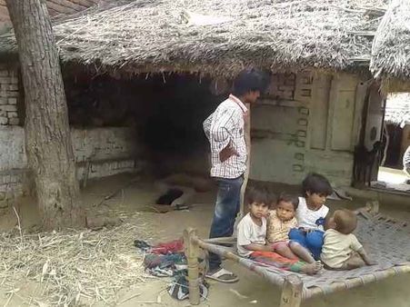 ખેડૂતના ચાર નાના નાના બાળકો ખેડૂતના ચાર નાના નાના બાળકો