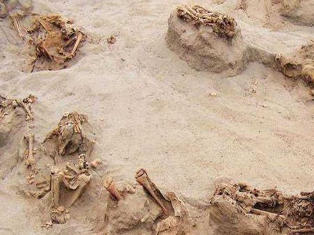 પેરુમાં મળ્યા 140 બાળકોના શબ, માનવ ઈતિહાસમાં સૌથી વધુ નરબલિનો દાવો