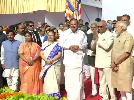 #AmbedkarJayanti : પીએમ મોદી અને રાહુલ ગાંધી આપી શ્રદ્ધાંજલિ