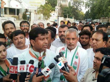 કૉંગ્રેસના નેતાએ કર્યુ અશોભનિય નિવેદન