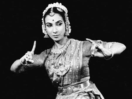 પદ્મભૂષણ અને પદ્મશ્રીથી સમ્માનિત કરાયા