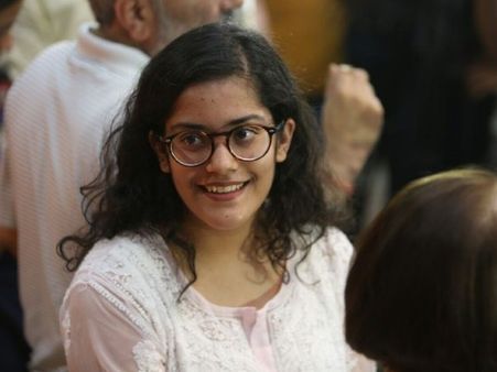 મેઘના કેવી રીતે બની ટોપર