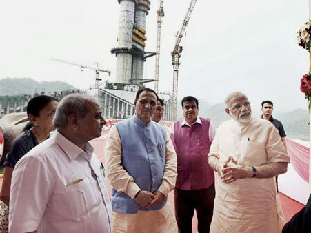 ભ્રષ્ટાચારનો મુદ્દો વિધાનસભામાં પણ ઉઠાવ્યો