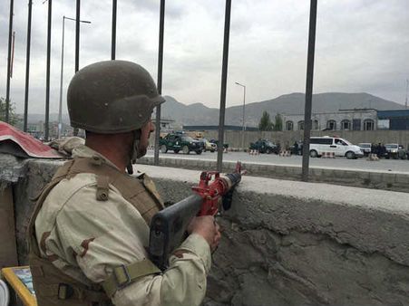 અફગાનિસ્તાન: સેનાની ચોકીઓ પર હુમલો, 30 જવાનોની મૌત