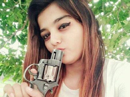 ઘાતક હથિયારો સાથે ઉઘરાણી કરતા વિડીયો વાયરલ