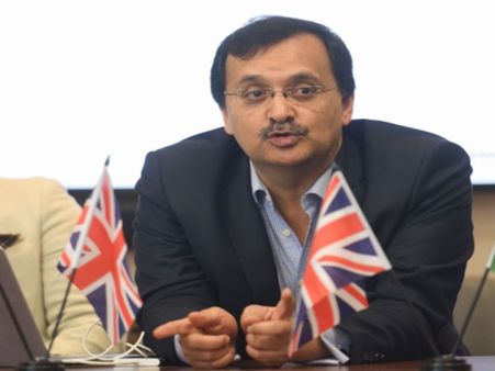UK-India Week 2018: ભારતીય વિદ્યાર્થીઓ બધે જઈ રહ્યા છે સિવાય યુકે