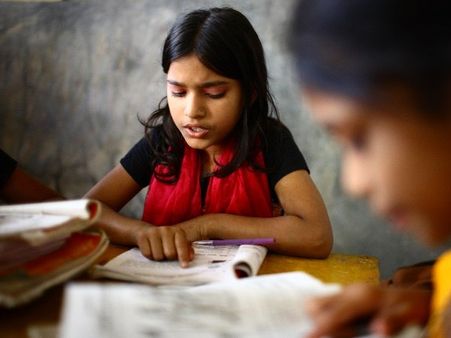 NCERT નો અડધો સિલેબસ ખતમ કરશે સરકારઃ પ્રકાશ જાવડેકર