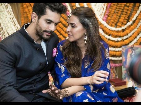 નેહા ધૂપિયા - અંગદ બેદી