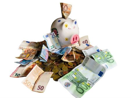 ભારતમાં આવશે પ્લાસ્ટિકની ચલણી નોટ, આ દેશમાં પણ ચાલે છે