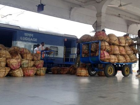 પહેલા રેલવે જાગરૂકતા અભિયાન ચલાવશે