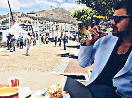 દક્ષિણ આફ્રિકામાં રહે છે ઋષભ દક્ષિણ આફ્રિકામાં રહે છે ઋષભ