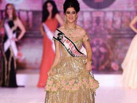 પતિની ચેતવણી બાદ હાંડા સાથે અફેર ખતમ કરવા લાગી હતી શૈલજા પતિની ચેતવણી બાદ હાંડા સાથે અફેર ખતમ કરવા લાગી હતી શૈલજા