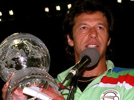 ઇમરાને પોતાને બદલ્યો ઇમરાને પોતાને બદલ્યો