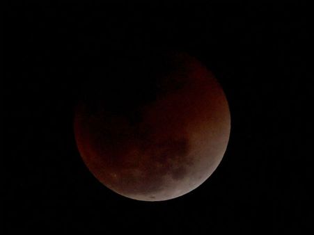 ગ્રહણનો 12 રાશિ પર મિશ્ર પ્રભાવ